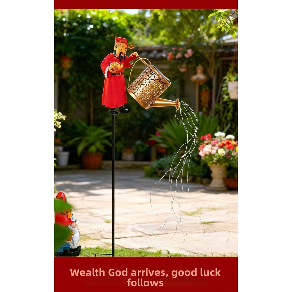 فانوس معدني أحمر يعمل بالطاقة  - مراجعة Outdoor Yard Power Stake وسعره